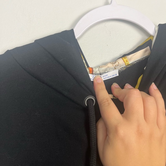 Zara satin-lined hoodie sweatshirt black chain print size medium - Picture 5 of 7